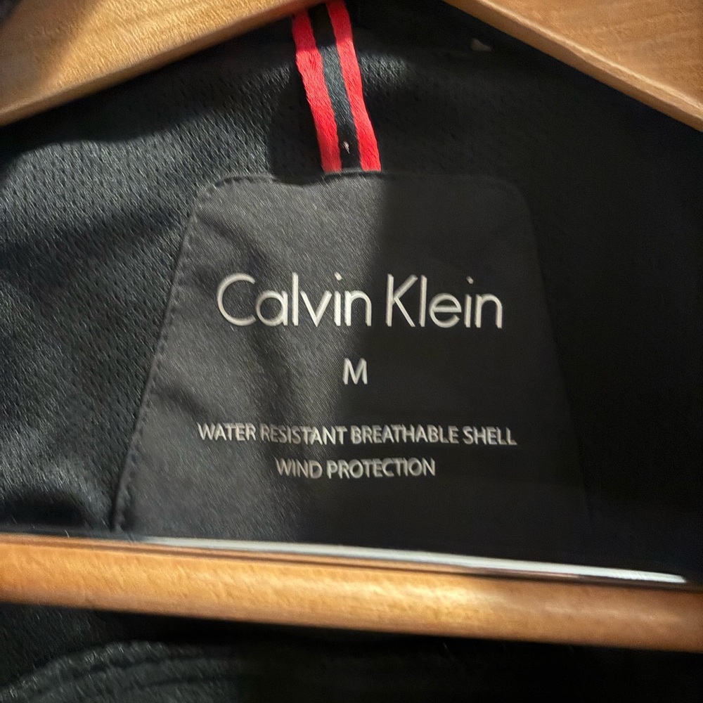 Calvin Klein Men’s Black Performance Softshell Jacket - Picture 3 of 7